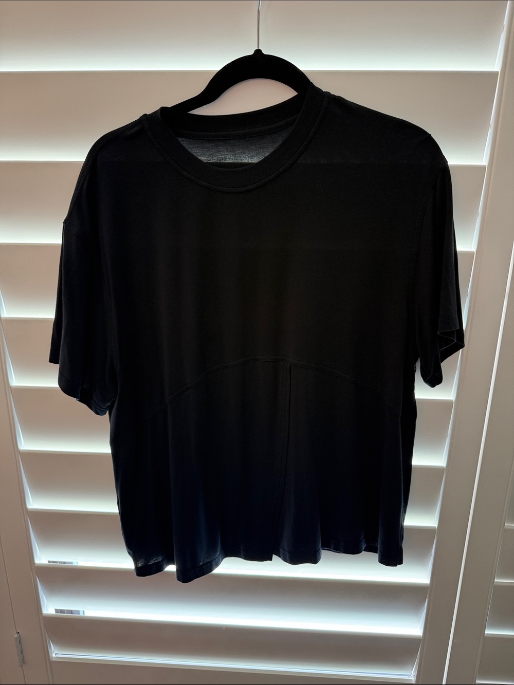 lululemon athletica Black Short Sleeve Tee